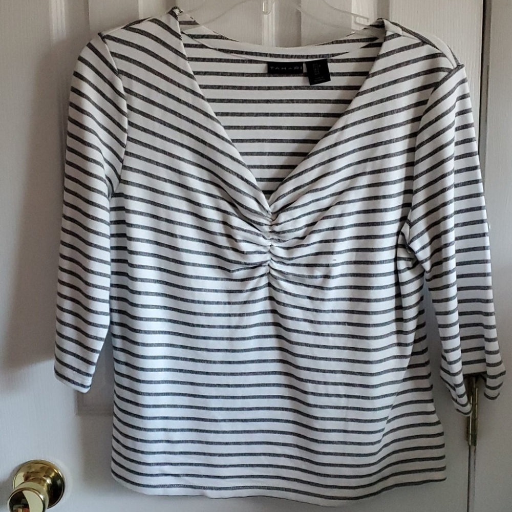 Size L Tahari Black and White Striped Top